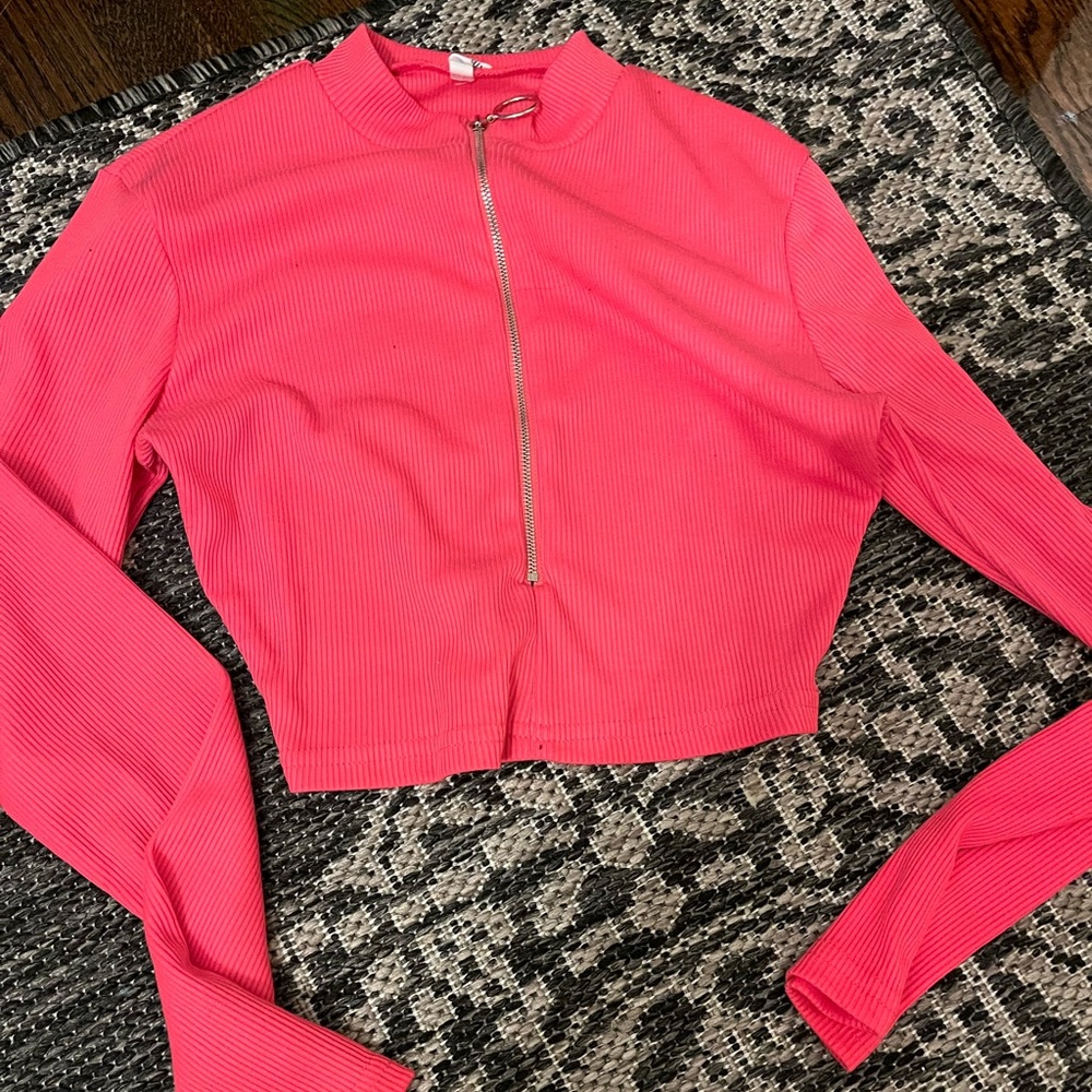 pink long sleeve